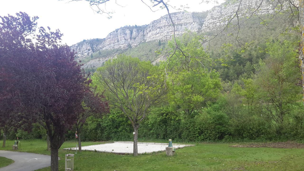 Camping Du Lac Saint-Julien-du-Verdon Exterior photo